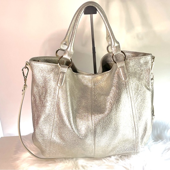 COPY - COPY - G.I.L.I. Metallic Silver Leather Satchel Bag - Picture 6 of 16